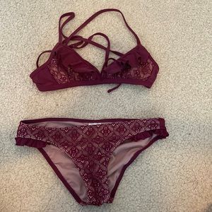 Xhiliration womens bikini burgundy lace strappy XS top S bottom
